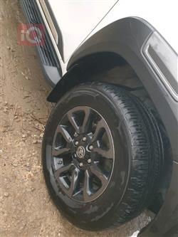 تويوتا هايلوكس